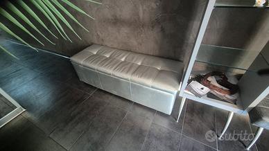 Divanetto contenitore design
