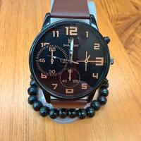 Orologio classico alla moda