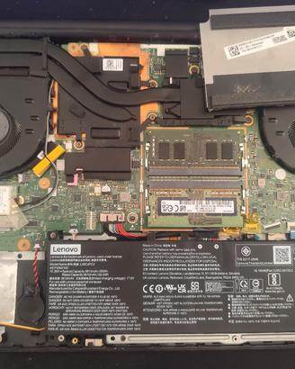 ideapadgaming 3 RTX 3060 (per parti / da riparare)