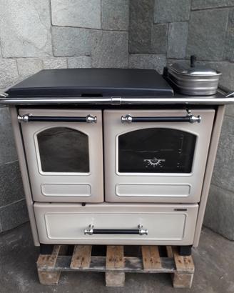 Stufa a legna Nordica Family color cappuccino 