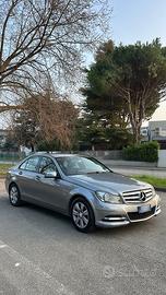 Mercedes-Benz C200 2012