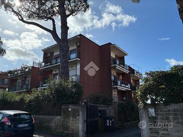 4 LOCALI A ROMA