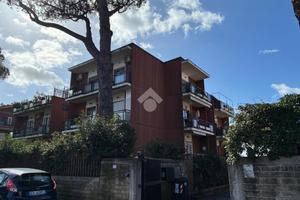 4 LOCALI A ROMA
