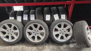 Cerchi in lega BMW e gomme