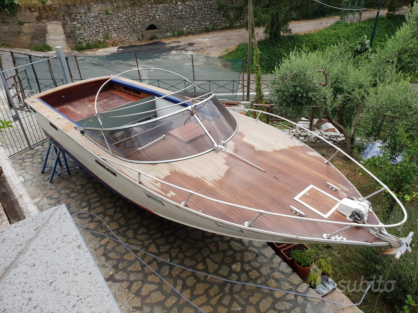 Squalo 28 compensato marino Nautica In vendita a Salerno