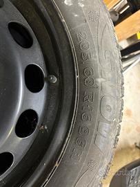 Gomme invernali con cerchi