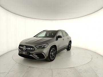 MERCEDES-BENZ GLA 200 d