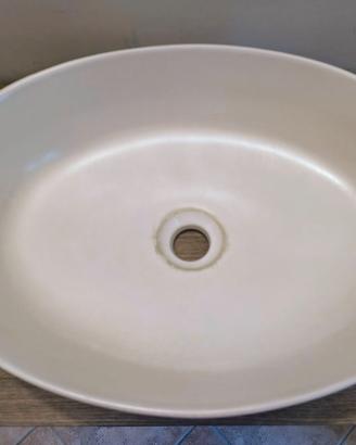 Lavabo da appoggio + rubinetto