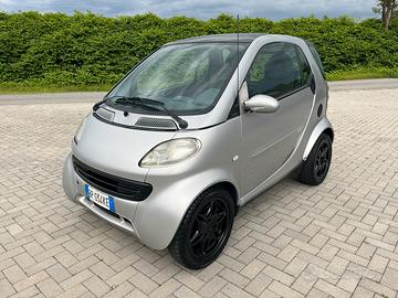 Smart Fortwo 700 benzina automatica