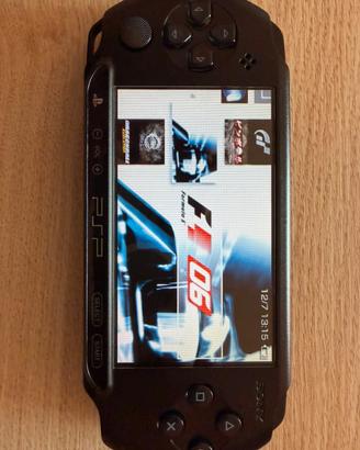 Sony PSP E1004 32GB + Caricatore + batteria origin