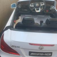 Mercedes elettrica per bambini