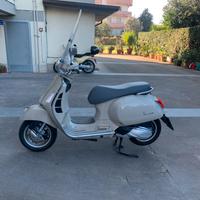 Vespa gts 300