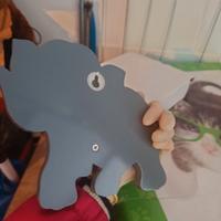 Appendiabiti in legno