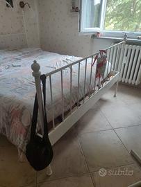 Letto matrimoniale Leirvik IKEA