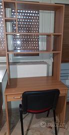 0TTIME CONDIZIONI scrivania cn sedia e libreria 

