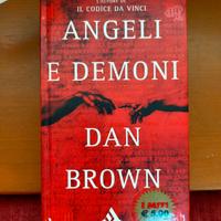 Angeli e Demoni di Dan Brown copertina rigida.