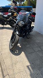 Moto guzzi V7 stone del 2023