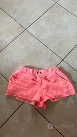 pantaloncini corti