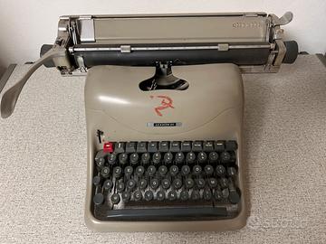 Macchina da scrivere Olivetti LEXIKON 80