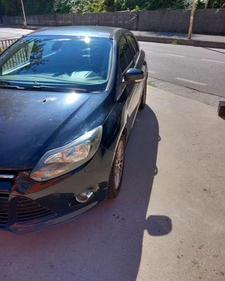ford focus  titanium