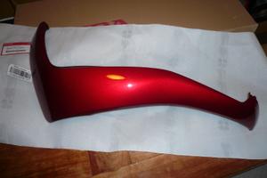 COPERCHIO LATERALE ANT.  SX RED SH 150 dal 2017