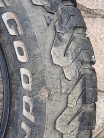 3 gomme bfg ko2 265/70 17