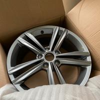 Cerchio in lega 17” Volkswagen R-Line