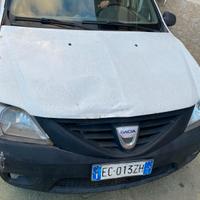DACIA LOGAN PIK UP 1.5 Dci ANNO 2011 (PER RICAMBI)