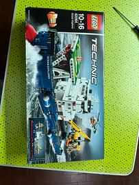 Ocean Explorer nave Lego techinc