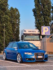 Audi RS4 B7 4.2 V8