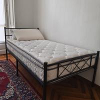 letto singolo con materasso 