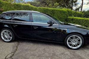 AUDI A4 avant quattro 3.0 TDi