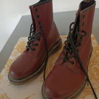 anfibi Dr. Martens nr 36