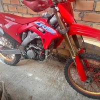 2004 Honda Crf