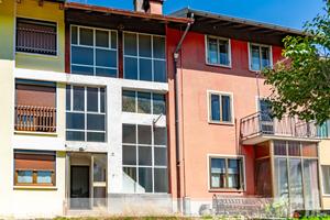 Abitazione con piccolo scoperto e vista nevegal