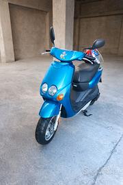 Scooter blu Ovetto MBK