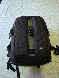 Lowepro Vertex 200 AW