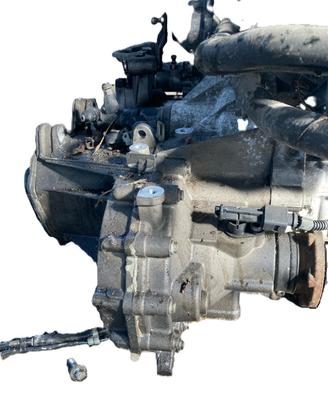 CAMBIO MANUALE COMPLETO VOLKSWAGEN Polo 5° Serie