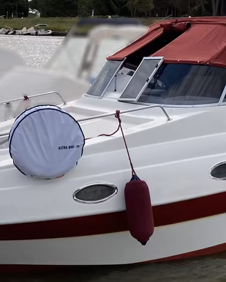Aquamar 24 doppia motorizzazione Suzuki