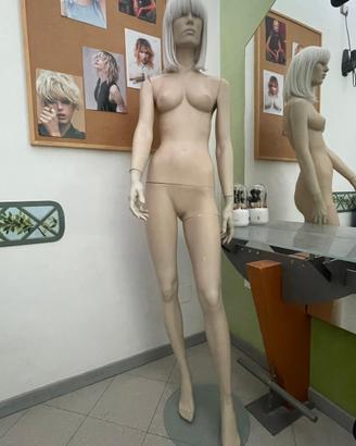 Manichino donna