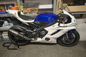 Yamaha R6 GYTR 2024
