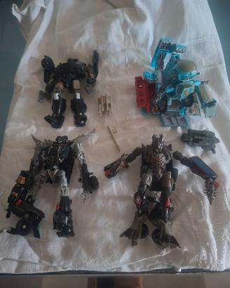 4 PERSONAGGI TRANSFORMERS