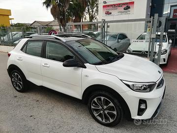 KIA - Stonic - 1.6 CRDi 110 CV - EURO6 - UNIPRO. -