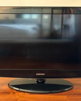 TV Samsung 32 pollici funzionante con base