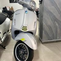 Vespa GTS 300 Super SUPERTECH