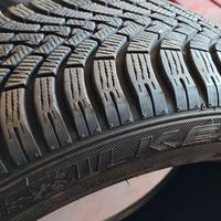 Pneumatici invernali Falken 225 50 R18