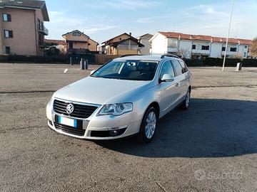 Volkswagen Passat 1.4 Benzina - Metano