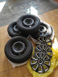 Kit  compl 4Gomme Invernali Bridgestone 195/65 R15