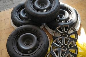 Kit  compl 4Gomme Invernali Bridgestone 195/65 R15