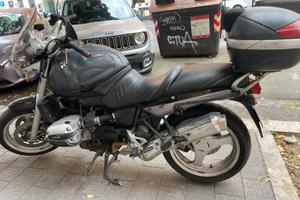 A Natale .BMW R850R confort